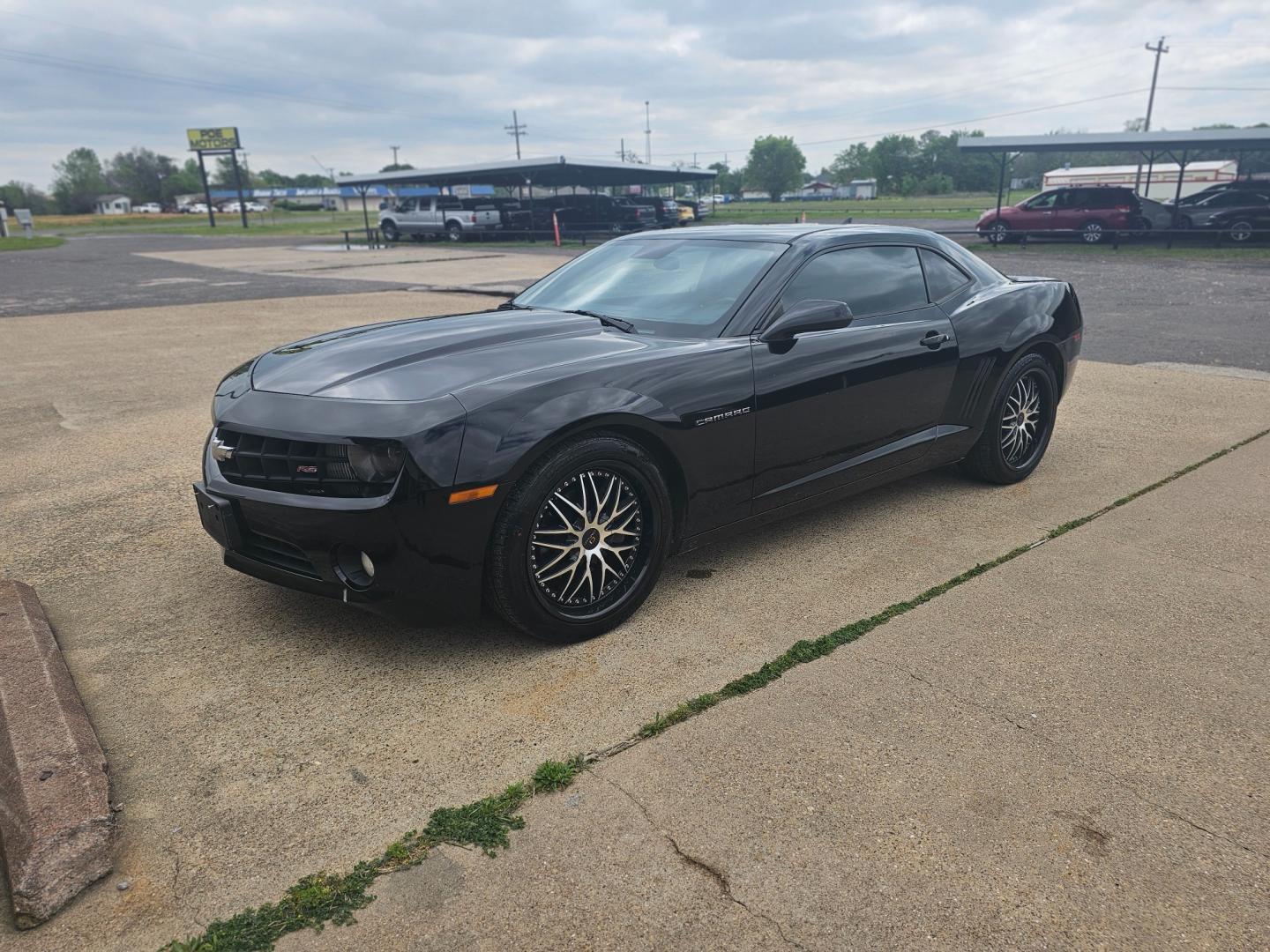 2013 BLACK /BLACK Chevrolet Camaro Coupe 2LT (2G1FC1E33D9) with an 3.6L V6 DOHC 24V FFV engine, 6-Speed Automatic transmission, located at 533 S Seven Points BLVD, Seven Points, TX, 75143, (430) 255-4030, 32.313999, -96.209351 - Photo#0